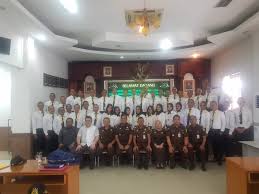 Menurutnya, kedatangan aqj ini adalah sebagai kewajiban aqj. Kejaksaan Negeri Jakarta Timur