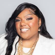 Natasha Huff's Instagram, Twitter & Facebook