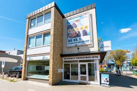 Immobilienvermittlung renovierung und sanierung gebäudereinigung büroreinigung und praxisreinigung haushaltshilfe hausmeisterservice und objektbetreuung Die Besten Adressen Fur Immobilienburos In Pinneberg Ihre Suche Ergab 68 Treffer Infobel Deutschland