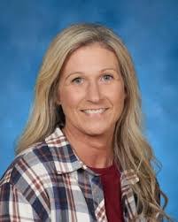 Lisa Catron's Instagram, Twitter & Facebook