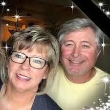 How to set up a small vendor booth with limited inventory?