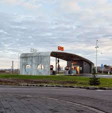 Glorious Gas Station Design The World S 10 Best Filling Stations Filling Station Petrol Station Gas Station