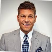 Larry Constantino's Instagram, Twitter & Facebook