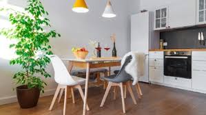 Desain ruang keluarga sejatinya dirancang untuk memberikan kenyamanan kepada setiap penghuni rumah. 5 Inspirasi Desain Ruang Makan Rumah Minimalis Sempit Tapi Estetik