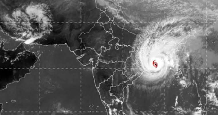 Resultado de imagen para Cyclone Bulbul in Bangladesh-India"