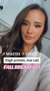 Donna Calderon's Instagram, Twitter & Facebook