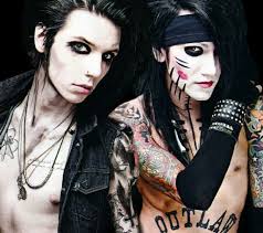 Andy and Ashley! How did Ashley get the kiss mark