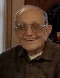 Wade Helton's Instagram, Twitter & Facebook