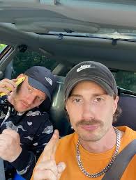 Jioni (@jionimusic) • Instagram photos and videos