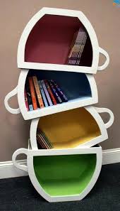 Dekorasi penyimpanan dalam bentuk rustic kayu saat ini menjadi salah satu inspirasi rak minimalis yang unik dan fungsional. 80 Desain Rak Buku Unik Dan Minimalis Bagi Anda Yang Memiliki Hobi Membaca Buku Bukan Hal Yang Mudah Untuk Mas Estantes Criativas Decoracao Ideias Estantes