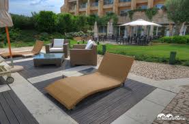 Hier findest du zentrale kriterien, welche du beim kauf einer liege beachten solltest. Bequemes Liegen Im Garten Des L Ea Bianca Luxury Resort Reisefanten De