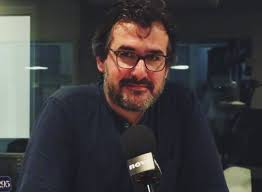 Le Rideau Entre Le Cinema Et Le Cinema D Animation Est Tombe Xavier De La Porte Recevait Herve Aubron Critique De Cinema Et A Radio Instagram Posts Instagram