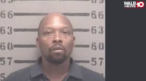 Man wanted in Dougherty County for violent assault