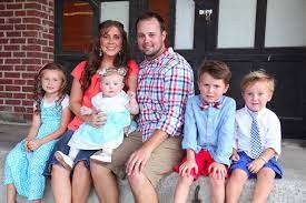 The '19 kids and counting' star molested underage females & cheated on his wife. Josh Duggar Anna Duggar Relationship Timeline People Com