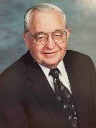 Thirty-Nine years ago today, June 25, 1979, the funeral for Henry Clyde  Hale was conducted in the church building of Ashwood church of Christ in  Nashville, Tennessee. The funeral was conducted by