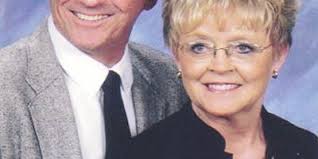 Dr. LeRoy and Carol Tesch