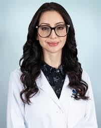 Simon Leonard's Instagram, Twitter & Facebook