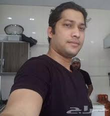 عامل هندي مطعم للتنازل