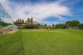 Garten am fußballplatz familie leege, zahsower str. Erstellung Und Wartung Fussballplatz Vivai Feder