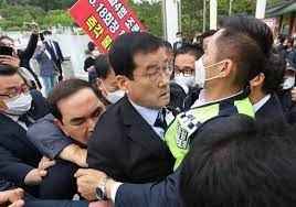 가수 문흥식 사랑도모르면서 뉴스타예술단 특별공연 파고다타운별관 2020년 2월 15일. L599vm1pcusmrm