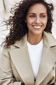 Julianne Rossi's Instagram, Twitter & Facebook