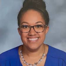 Emery Saunders's Instagram, Twitter & Facebook