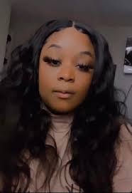 Mari Doss's Instagram, Twitter & Facebook