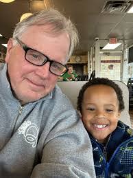 Shawn Stiles's Instagram, Twitter & Facebook