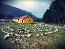 Rtanj adventure povešće vas u nezaboravne avanture. Pansion Radgost Rtanj Reviews Facebook