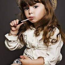 Listen to KULLI SA3A ميريام عطا الله