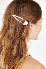 14 Hair Accessories To Keep Your Hair Out Of Your Face Looking Fab Hair Clips Hair Flip Hair Clips 90s