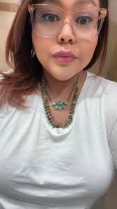 Loving the green and brown tones, matches my skirt! ☺️ @TXsunset @The ...