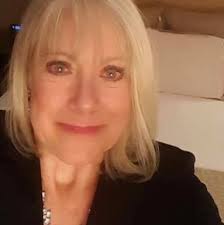 Do most homes in the area have window screens?