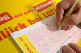 Book of ra deluxe en ligne. Gewinner Aus Reutlingen Lotto Konig Holt Gewinn Von 11 3 Millionen Euro Nicht Ab Baden Wurttemberg Stuttgarter Nachrichten