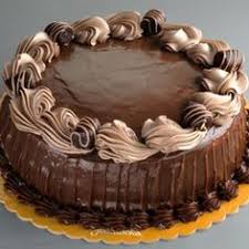 The mocha flavor for both the cake and the frosting is. 32 Best Goldilocks Cakes Ideas Goldilocks Cakes Filipino Desserts Dessert Recipes