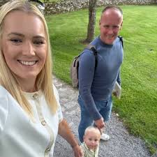 Sam Farthing (@sammyfartho)