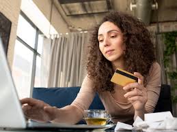 Take a look at these: Credit Cards With No Annual Fee Credello