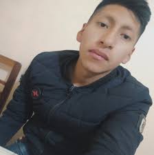 Efrain Condori updated their profile picture.