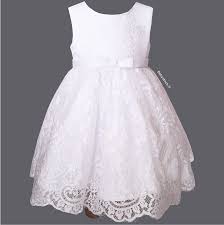 Vous pouvez commander juste la robe ou l'ensemble entier : Robe Bapteme Bebe Fille Blanche En Dentelle Resille Brodee Fleurs Lucie