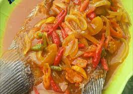 Kumpulan resep udang saus padang ala restoran seafood. Resep Ikan Gurame Saos Padang Oleh Aliffia Hakim Cookpad