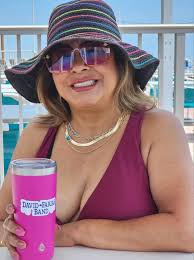 Thanks for the add to this group. This is my favorite diamond birthday (62)  pic in Cancun Aug 2024. Hope to meet, greet & eventually make a trip with a  few of