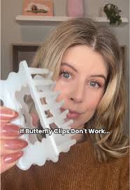 Essential Butterfly Hair Clip Review and Tutorial