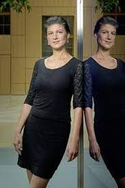 © dpa, michael kappeler, mkx fpt. Sahra Wagenknecht Ruckkehr An Die Spitze