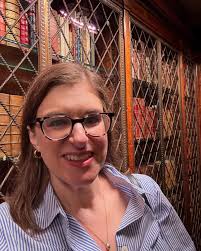 Kim Fleming (@numbernineteenvintage) • Instagram फोटोहरू र भिडियोहरू