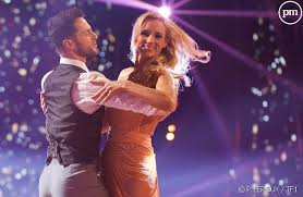 Danse avec les stars 8 le 2 décembre 2017 (épisode 7). Danse Avec Les Stars 2017 La Demi Finale Elodie Gossuin Finalement Eliminee Lenni Kim Au Top Puremedias