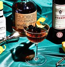 Beer, wine and liquor delivered in under. Best Bourbon Cocktail Recipes Bourbon Whiskey Drinks To Make
