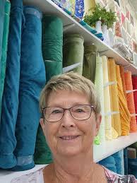 Here at Quilting with Murphy sweet shop and fabulous find!