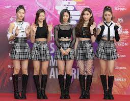 Yeji joined sbs' reality competition television series the fan, but was eliminated in episode 5. Itzy Joins Blackpink As The Only Korean Girl Groups To Hit The Canadian Hot 100 More Than Once