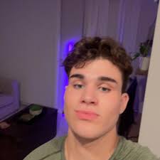 How old do I look in this photo?