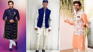 Don T Miss Out Ranveer Singh Hrithik Roshan And Kartik Aaryan Outfits From Engagements To Weddings Iwmbuzz A lot of people talk about love but they don't do it only friendship can save us from the disadvantages of life. kartik aaryan outfits from engagements